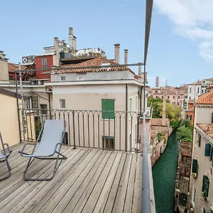  Apartment Dorsoduro 1241 By Wonderful Italy Italy